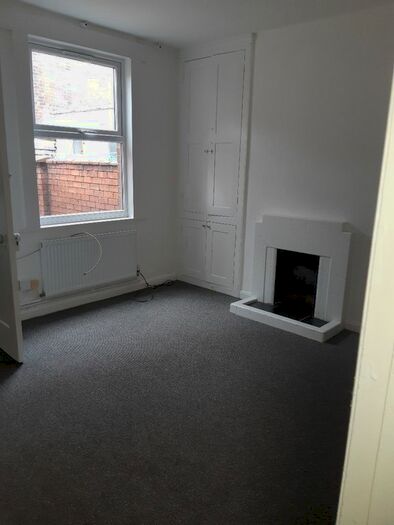 2 Bedroom Terraced House To Rent In Newbold Place, Leamington Spa, CV32
