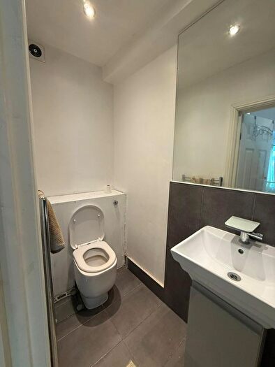 2 Bedroom Semi-Detached House To Rent In Love Lane, Pinner, HA5