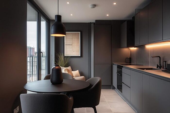 2 Bedroom Flat For Sale In Norfolk Street, Liverpool, L1