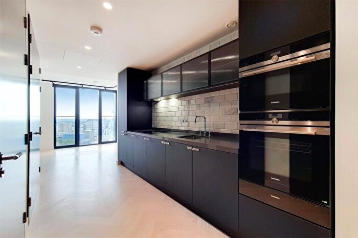 1 Bedroom Apartment To Rent In Sun Street, London, EC2A