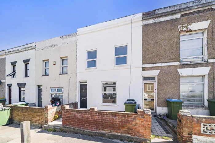 3 Bedroom Terraced House To Rent In Sandy Hill Road, London, SE18