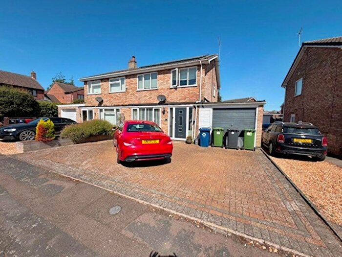 3 Bedroom Semi Detached House For Sale In Norman Drive, Stilton, Peterborough, PE7