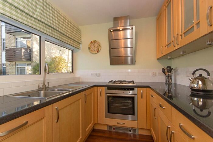 2 Bedroom Apartment To Rent In Chesterton Towers, Chapel Street, Cambridge, CB4