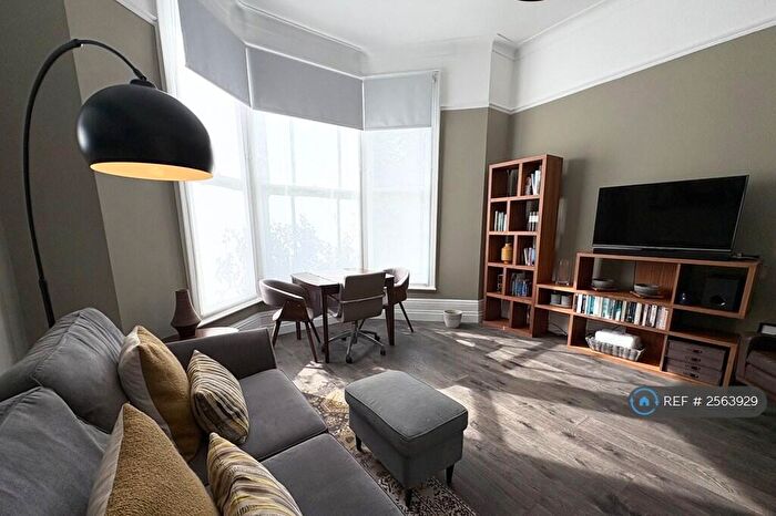 1 Bedroom Flat To Rent In Hither Green, London, SE13