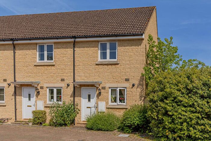 2 Bedroom End Of Terrace House For Sale In Poole Road, Malmesbury, SN16