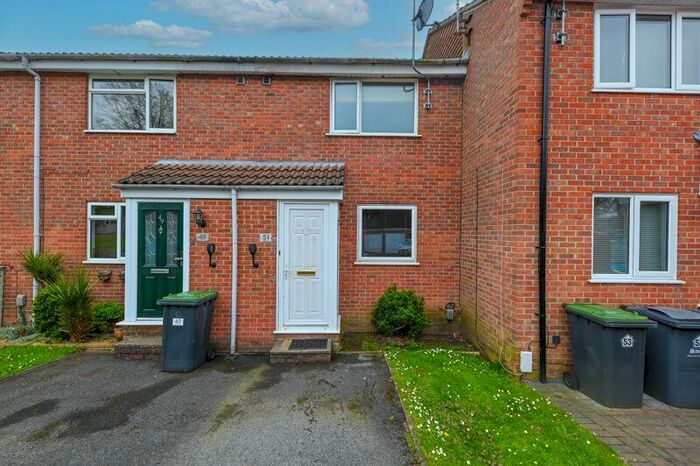 2 Bedroom Terraced House To Rent In Holly Drive, Waterlooville, PO7