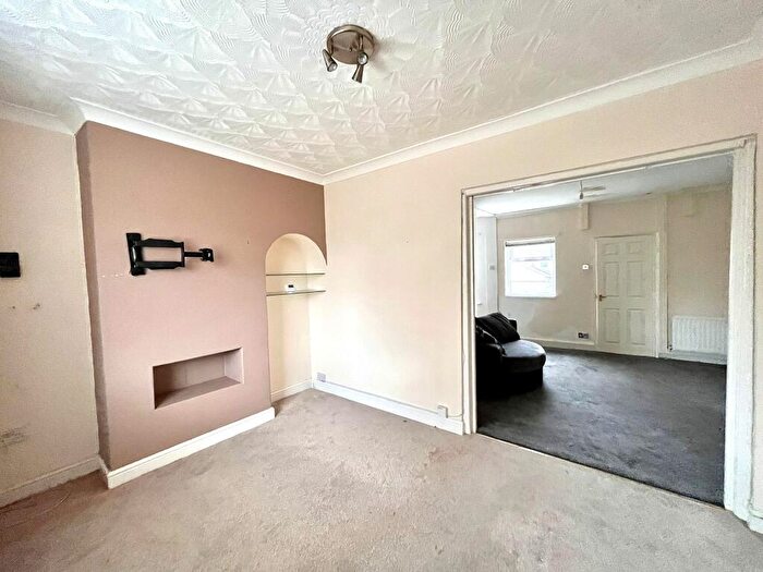 3 Bedroom Terraced House For Sale In Nelson Road, Edlington, Doncaster, South Yorkshire, DN12
