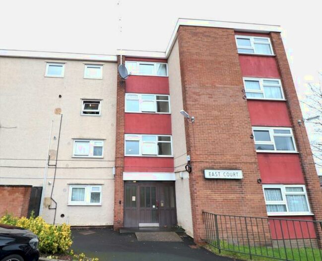2 Bedroom Apartment To Rent In East Court, Ebenezer Street, Farsley, LS28