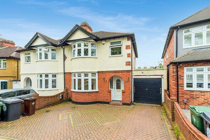 3 Bedroom Semi-Detached House To Rent In Dale View Crescent, London, E4