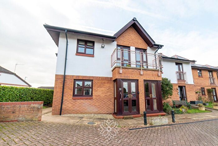 2 Bedroom Retirement Property For Sale In Churchfields, Bishops Cleeve, Cheltenham, GL52