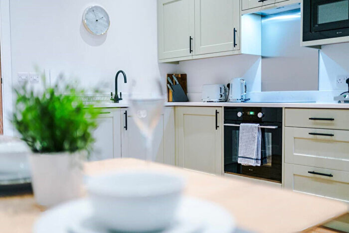 1 Bedroom Serviced Apartments To Rent In Bank House, Sheffield, S6