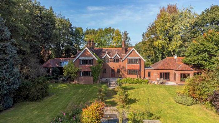 4 Bedroom Detached House For Sale In Llanwarne, Hereford, HR2