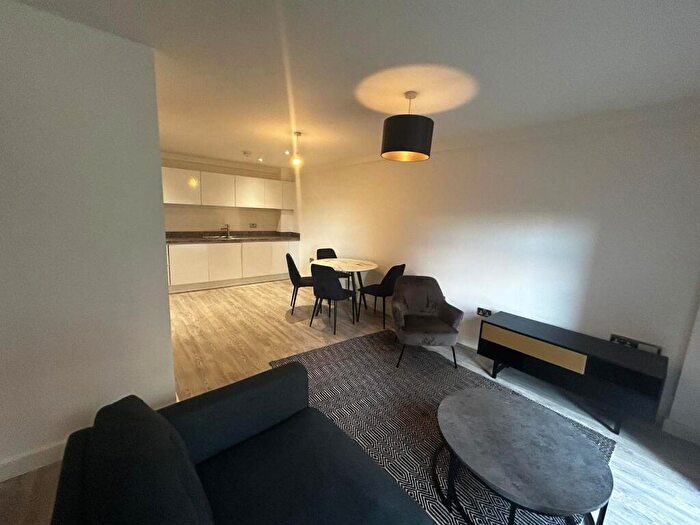 2 Bedroom Apartment To Rent In Middlewood Plaza, Craven Street, Manchester, M5