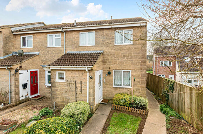 3 Bedroom End Of Terrace House For Sale In Larkspur Crescent, Yeovil, Somerset, BA21