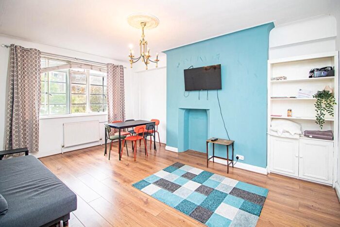 2 Bedroom Flat To Rent In Adelaide Road, London, NW3