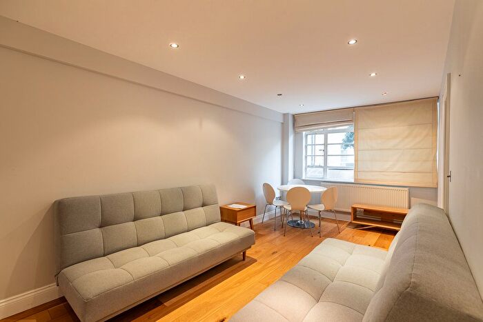1 Bedroom Flat To Rent In Sloane Avenue, Chelsea, SW3