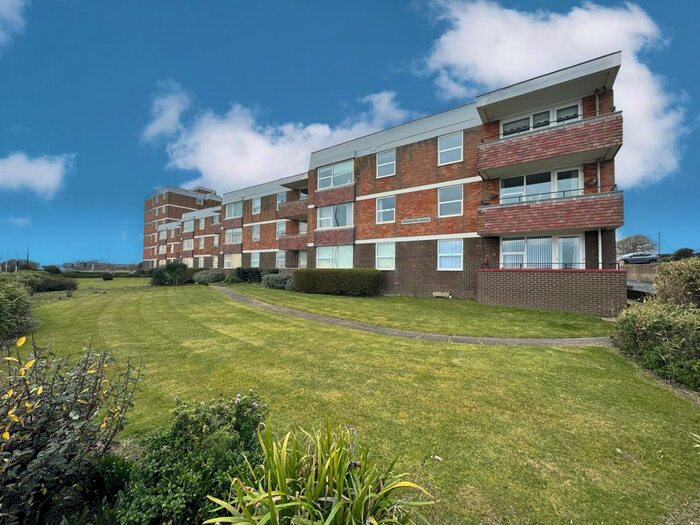 2 Bedroom Flat To Rent In Brighton Road, Lancing, BN15