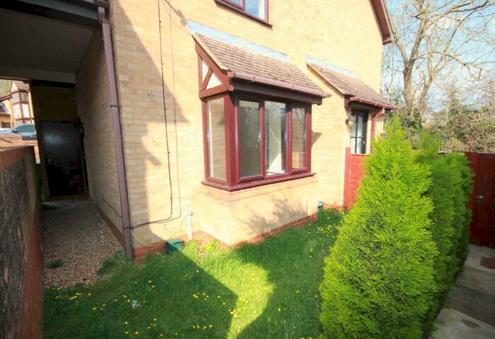 2 Bedroom House To Rent In The Pastures, Hemel Hempstead, Available Now, HP1