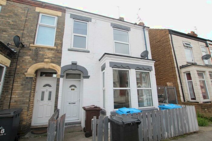 3 Bedroom Terraced House To Rent In Bacheler Street, Hull, HU3