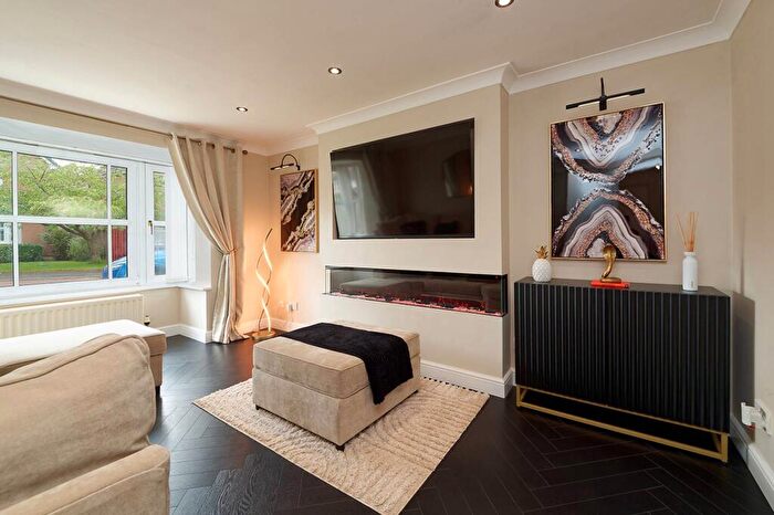 3 Bedroom Detached House For Sale In Watt Avenue, Stepps, Glasgow, G33