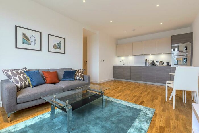 1 Bedroom Flat To Rent In Eastern Road, Romford, RM1