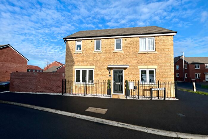 3 Bedroom Detached House For Sale In Crane Road, Houndstone, BA22