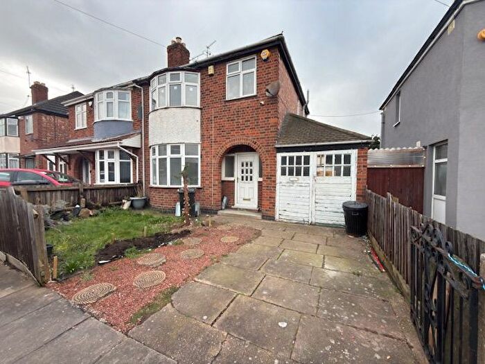 1 Bedroom Semi Detached House To Rent In Berridge Lane, Leicester, LE4