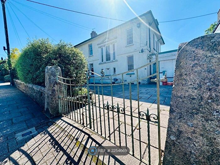 3 Bedroom Semi-Detached House To Rent In Station Road, Okehampton, EX20