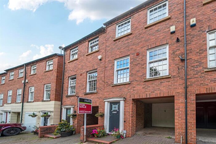 3 Bedroom Terraced House For Sale In Winbrook, Bewdley, DY12