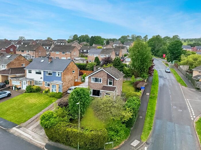 3 Bedroom Detached House For Sale In Tenby Court, Caerphilly, CF83