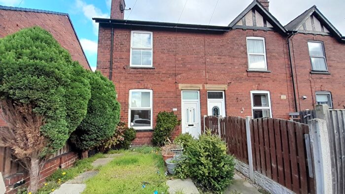 3 Bedroom End Of Terrace House To Rent In Dalefield Avenue, Normanton, WF6