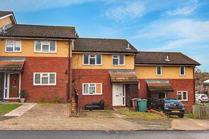 2 Bedroom Terraced House For Sale In Sandpiper Close, Walthamstow, London, E17