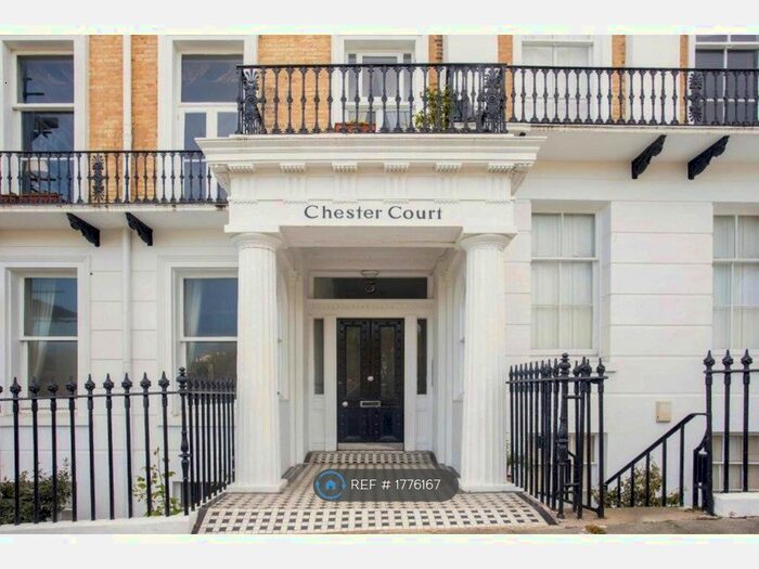 2 Bedroom Flat To Rent In Sussex Square, Brighton, BN2