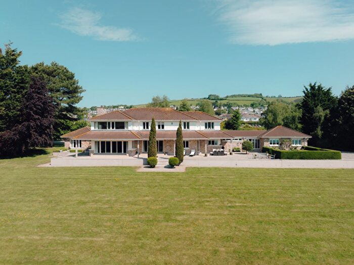 5 Bedroom Detached House For Sale In Newton Road, Teignmouth, TQ14