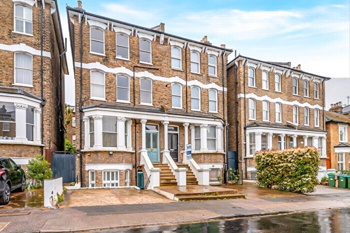 1 Bedroom Flat To Rent In Bennett Park, Blackheath, SE3
