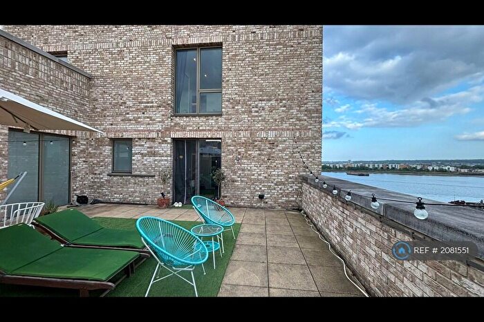 3 Bedroom Flat To Rent In Baille Apartments, London, E16