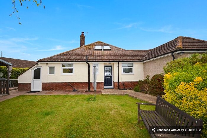 3 Bedroom Semi Detached Bungalow For Sale In Broadview, Folkestone, CT20