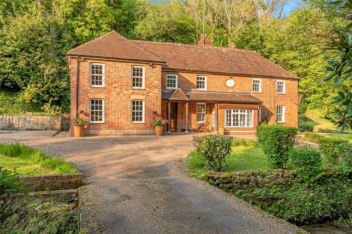 6 Bedroom Detached House To Rent In Basted Mill, Borough Green, Sevenoaks, Kent, TN15