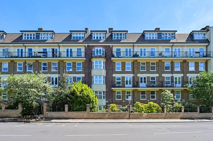 2 Bedroom Flat To Rent In Milk Yard, Wapping, London, E1W