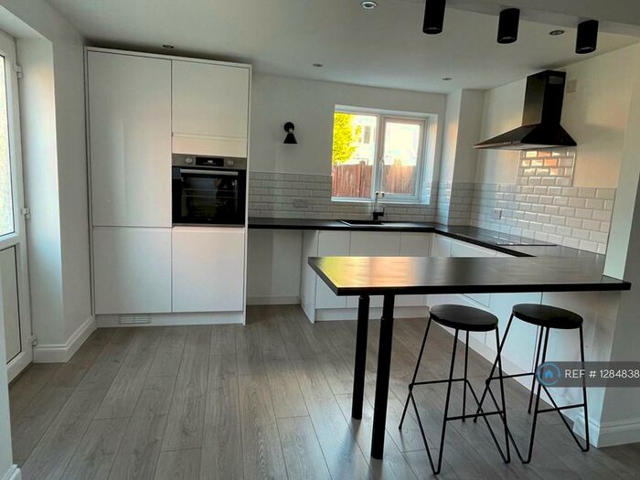 2 Bedroom Terraced House To Rent In Charlotte Close, Tividale, Oldbury, B69