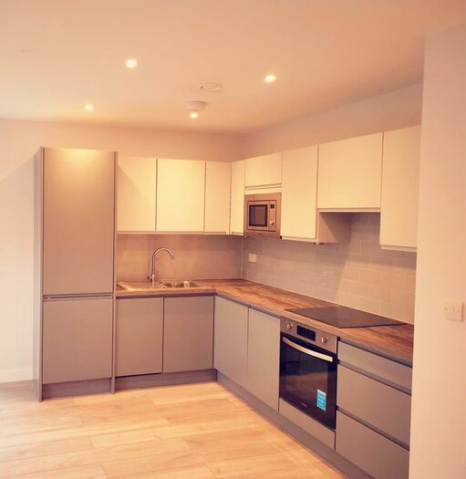 2 Bedroom Flat To Rent In Grainger Close, Northolt, UB5