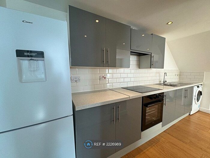 1 Bedroom Flat To Rent In Walthall Street, Crewe, CW2