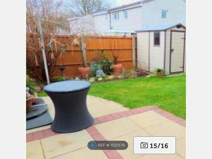 3 Bedroom Terraced House To Rent In The Glen, Runcorn, WA7