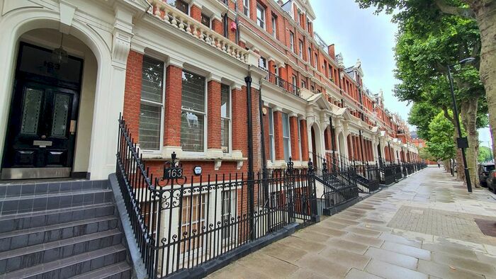 2 Bedroom Flat To Rent In Sutherland Avenue, London, W9