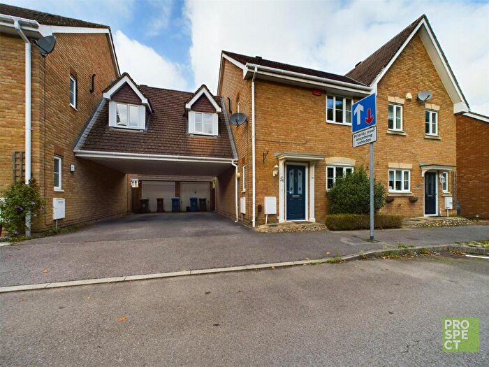 3 Bedroom Semi-Detached House To Rent In Goddard Way, Bracknell, Berkshire, RG42