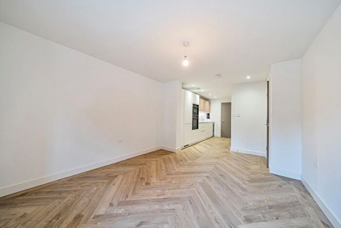 1 Bedroom Property To Rent In Seacole Walk, Tooting, SW17
