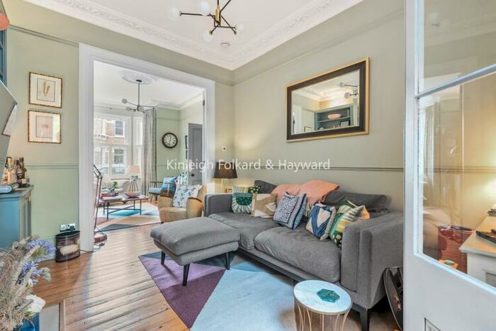 5 Bedroom House To Rent In Matham Grove London, SE22