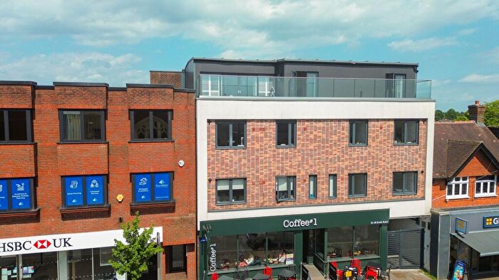 1 Bedroom Apartment For Sale In South Road, Haywards Heath, RH16
