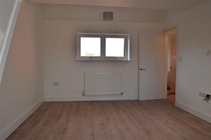 1 Bedroom Flat To Rent In Leyshon Road, Wheatley, Oxford, Oxfordshire, OX33