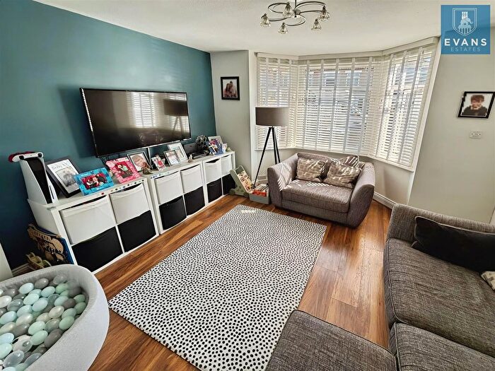 3 Bedroom Terraced House For Sale In Eastcotes, Tile Hill, Coventry, CV4